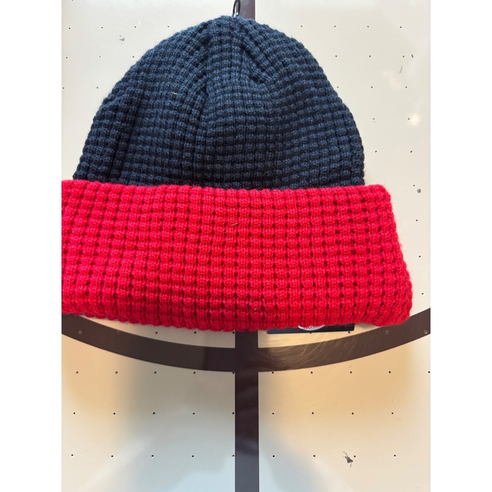 New Era Cleveland Guardians MLB Knit Waffled 19862 Beanie Navy Red Hat 60529262 - Picture 3 of 3